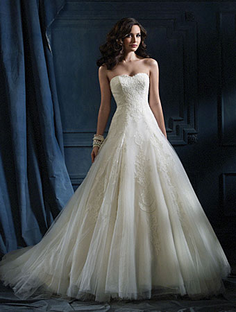Tampa bridal shop - Alfred Angelo (2)