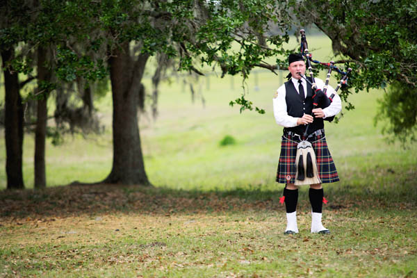 Yellow Country Dade City Wedding - Barrington Hill Farm - Tampa Bay Wedding Photographer Roohi Photography (20)