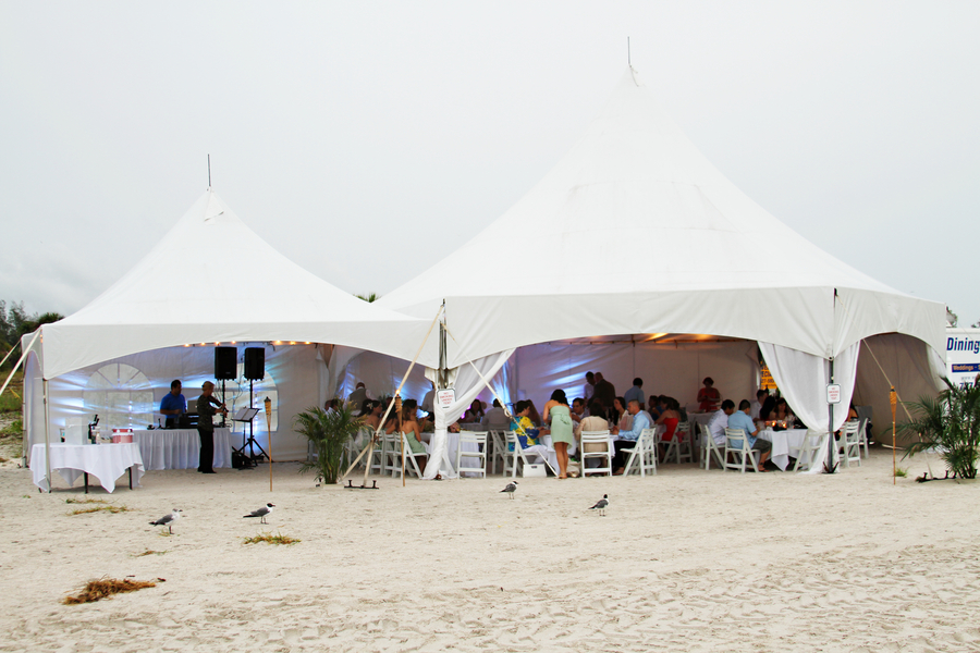 Green and Pink Clearwater Sand Key Park Wedding (17) Green and Pink Clearwater Sand Key Park Wedding (17)