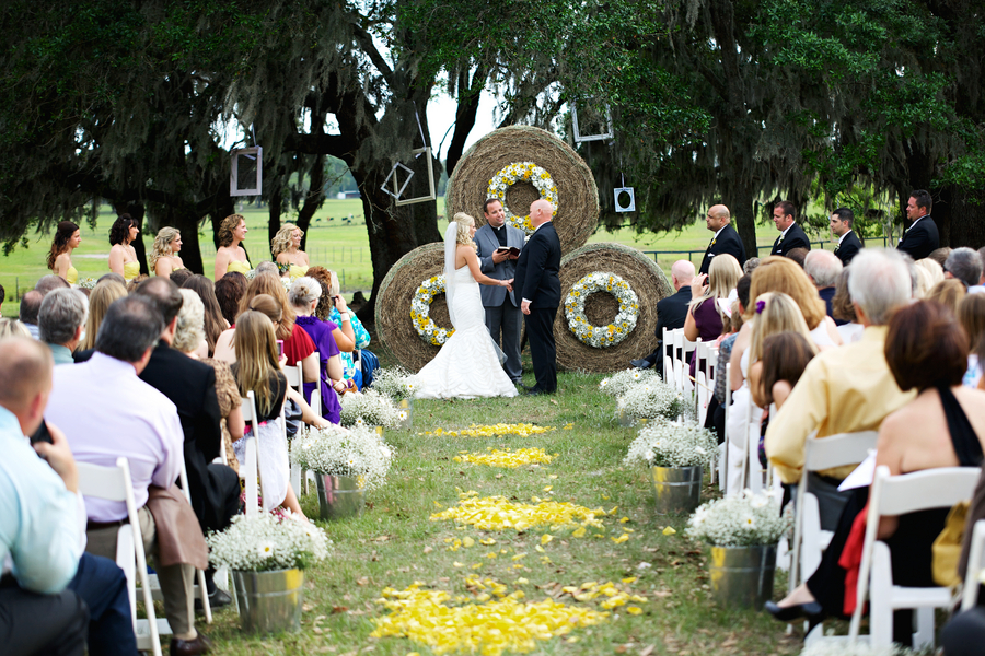 Yellow Country Dade City Wedding - Barrington Hill Farm - Tampa Bay Wedding Photographer Roohi Photography (19)