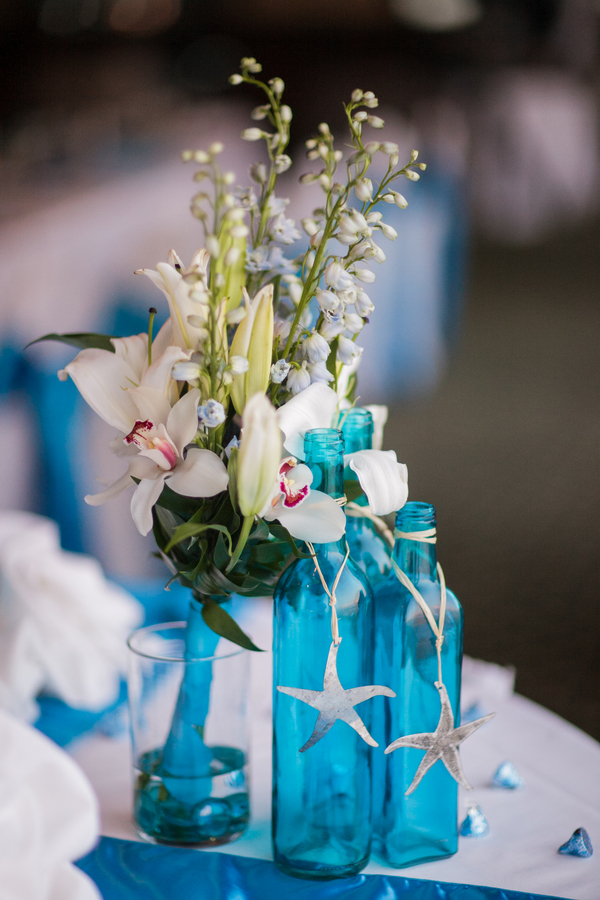 Blue Beach-Themed Rusty Pelican Wedding (20) Blue Beach-Themed Rusty Pelican Wedding (20)