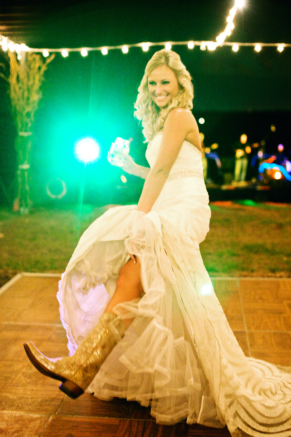 Yellow Country Dade City Wedding - Barrington Hill Farm - Tampa Bay Wedding Photographer Roohi Photography (5)