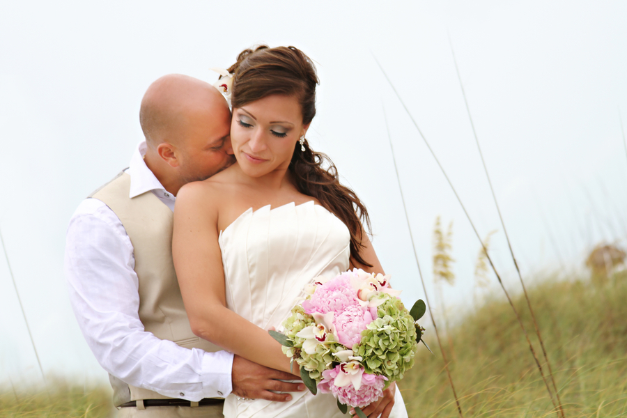 Green and Pink Clearwater Sand Key Park Wedding (7) Green and Pink Clearwater Sand Key Park Wedding (7)
